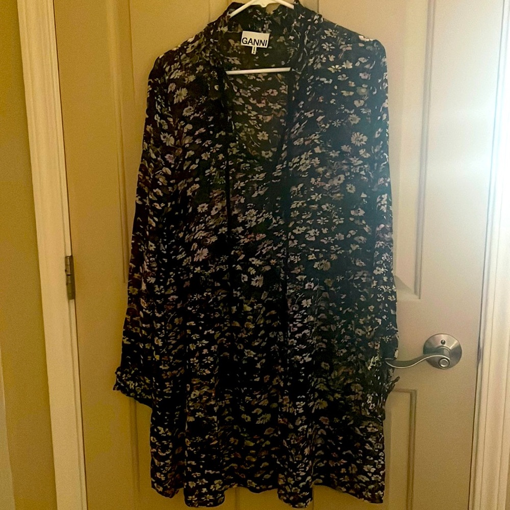 Floral Ganni dress with pockets size 36